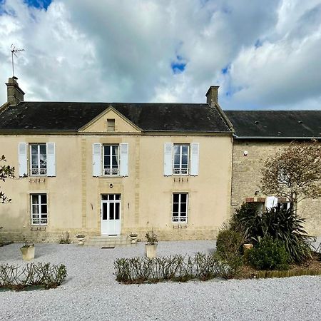 Les Chambres D'Omaha Beach: Homemade Breakfast & Local Flavor Vierville-sur-Mer Exterior photo