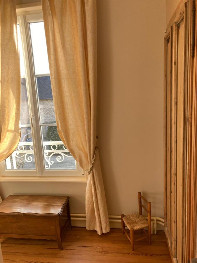 Les Chambres D'Omaha Beach: Homemade Breakfast & Local Flavor Vierville-sur-Mer Exterior photo