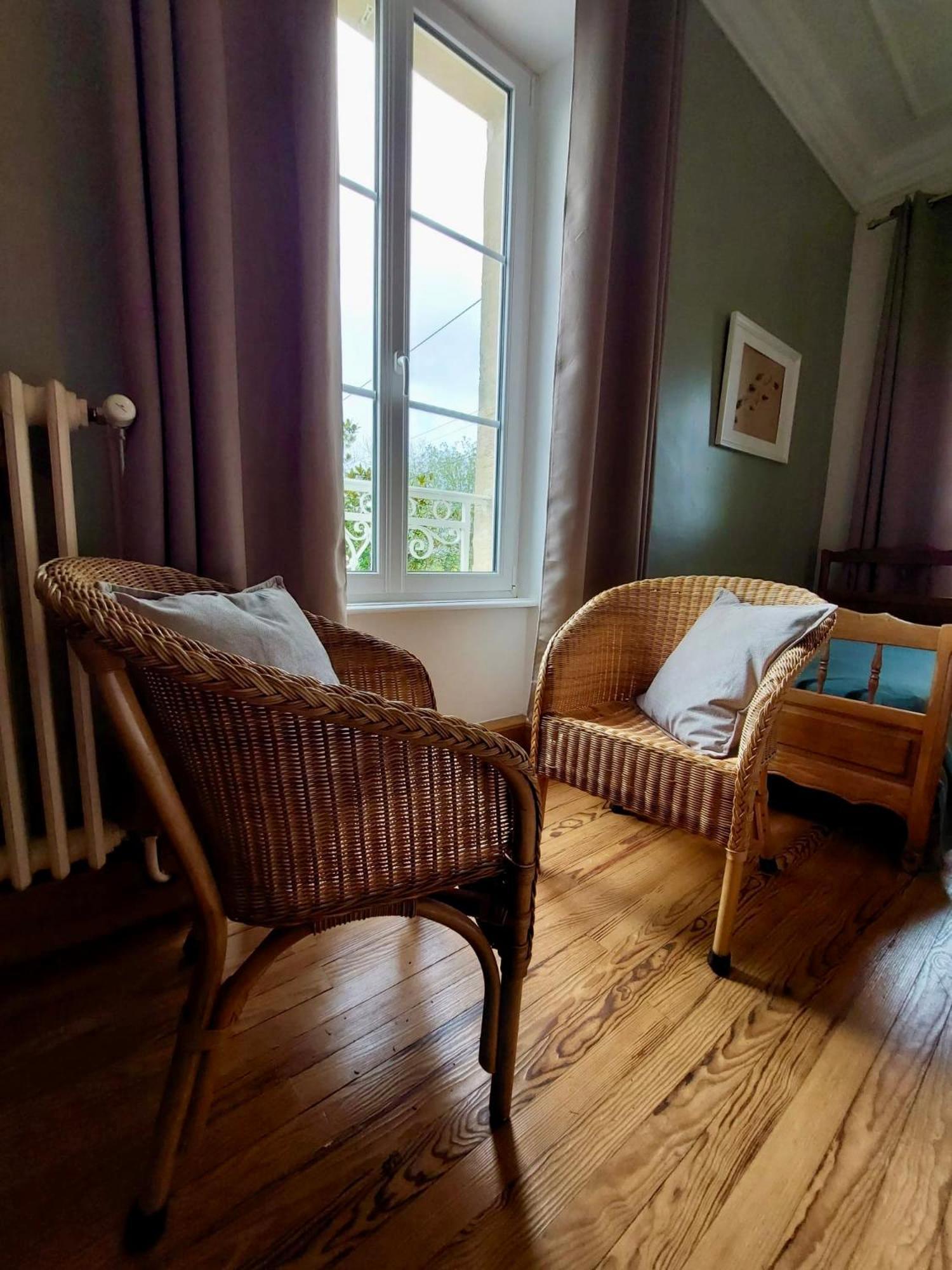 Les Chambres D'Omaha Beach: Homemade Breakfast & Local Flavor Vierville-sur-Mer Exterior photo