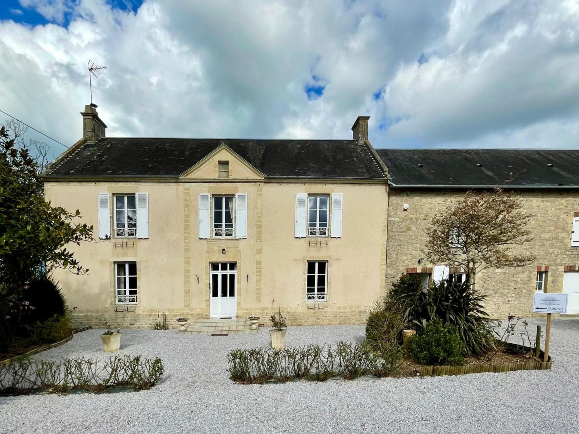 Les Chambres D'Omaha Beach: Homemade Breakfast & Local Flavor Vierville-sur-Mer Exterior photo
